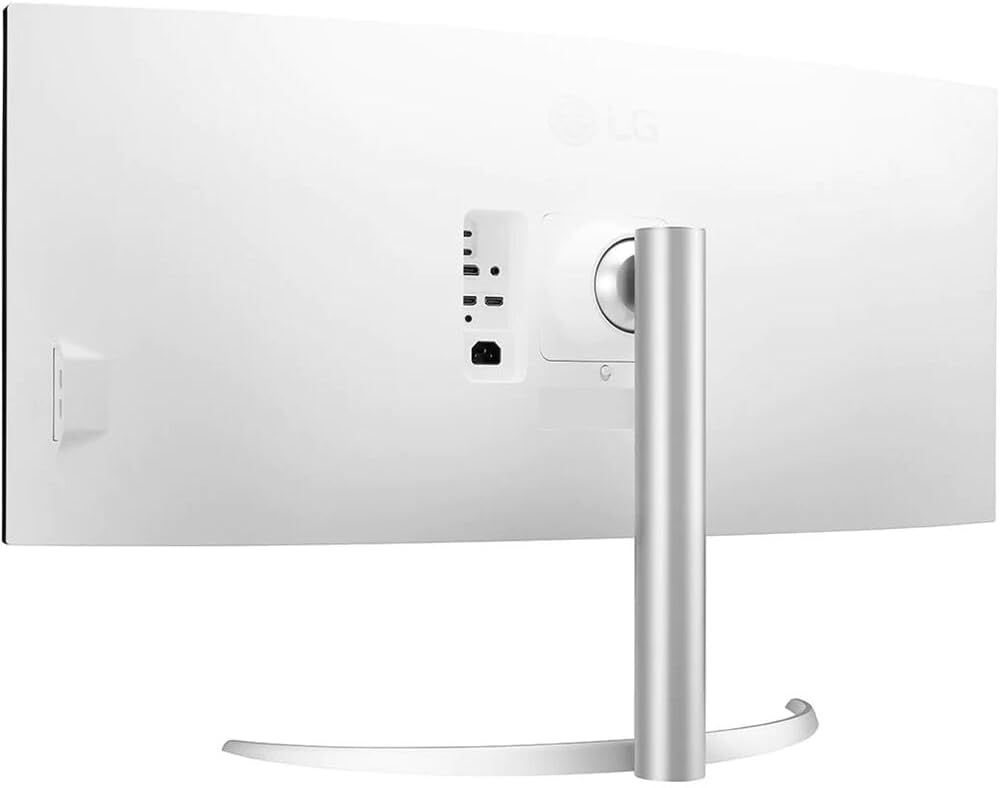 LG 2 x UltraWide 40WP95C-W (5120 x 2160) 39.7' 21:9 Curved FreeSync 5K2K HDR IPS Monitor (40WP95C-W) + Cleaning Kit + 2 x USBC Cable + 2 x HDMI Cable