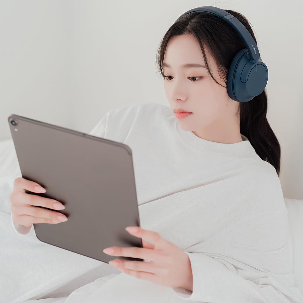 Sony WH-CH720NL Noise Canceling Wireless Bluetooth Headphones - Built-in Microphone - up to 35 Hours Battery Life and Quick Charge - Navy Blue