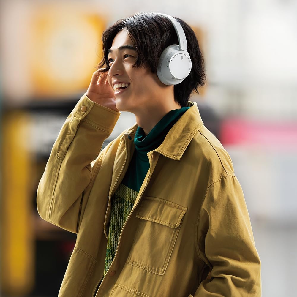 Sony WH-CH720NW Noise Canceling Wireless Bluetooth Headphones - Built-in Microphone - up to 35 Hours Battery Life and Quick Charge - Matte White
