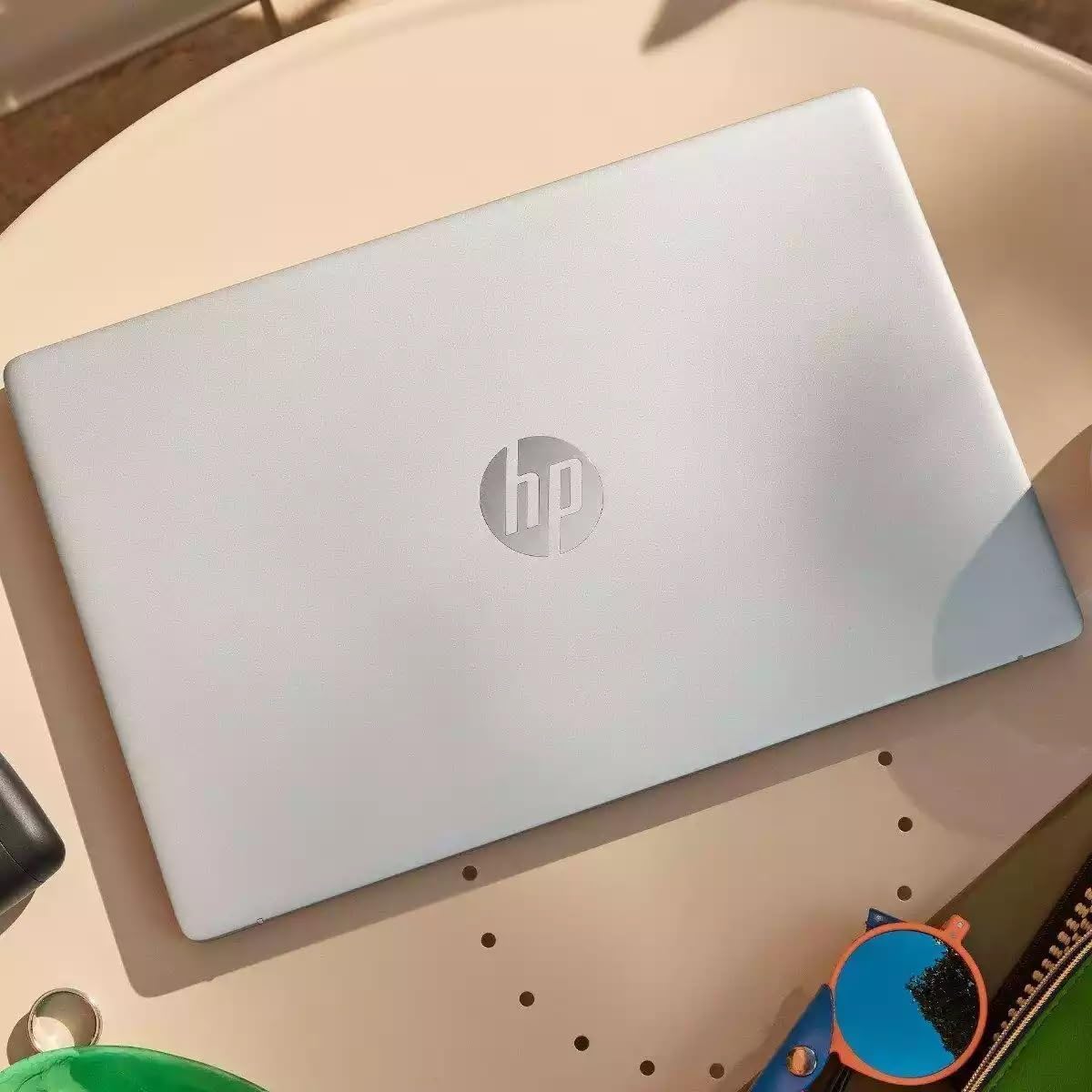 HP EliteBook 840 G3 14' Business Laptop Computer, Intel Core i5-6300U Up to 2.80GHz Notebook PC, 16GB DDR4 RAM, 256GB SSD, Type-C, Webcam, Windows 11 Pro (Renewed)