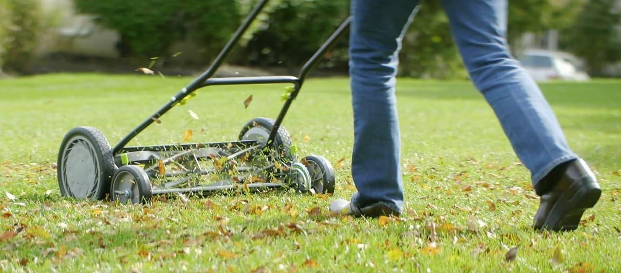 Earthwise 1816-18EW 18-Inch 5-Blade Push Reel Lawn Mower, Grey