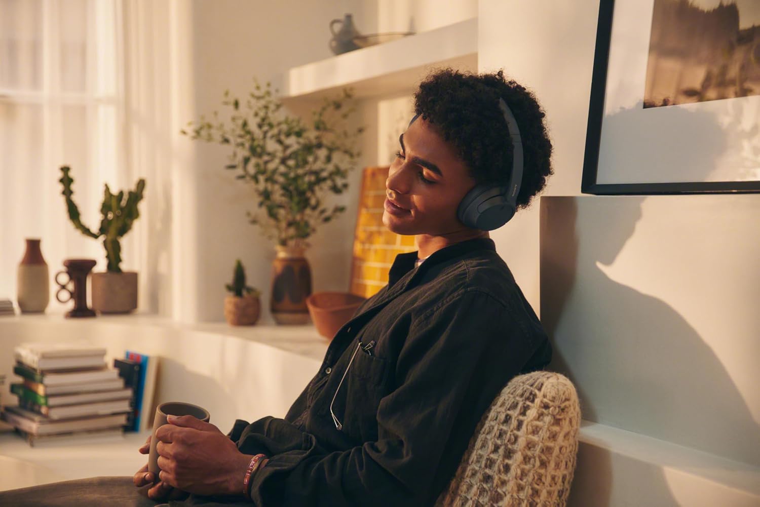 Sony WH-CH720NL Noise Canceling Wireless Bluetooth Headphones - Built-in Microphone - up to 35 Hours Battery Life and Quick Charge - Navy Blue