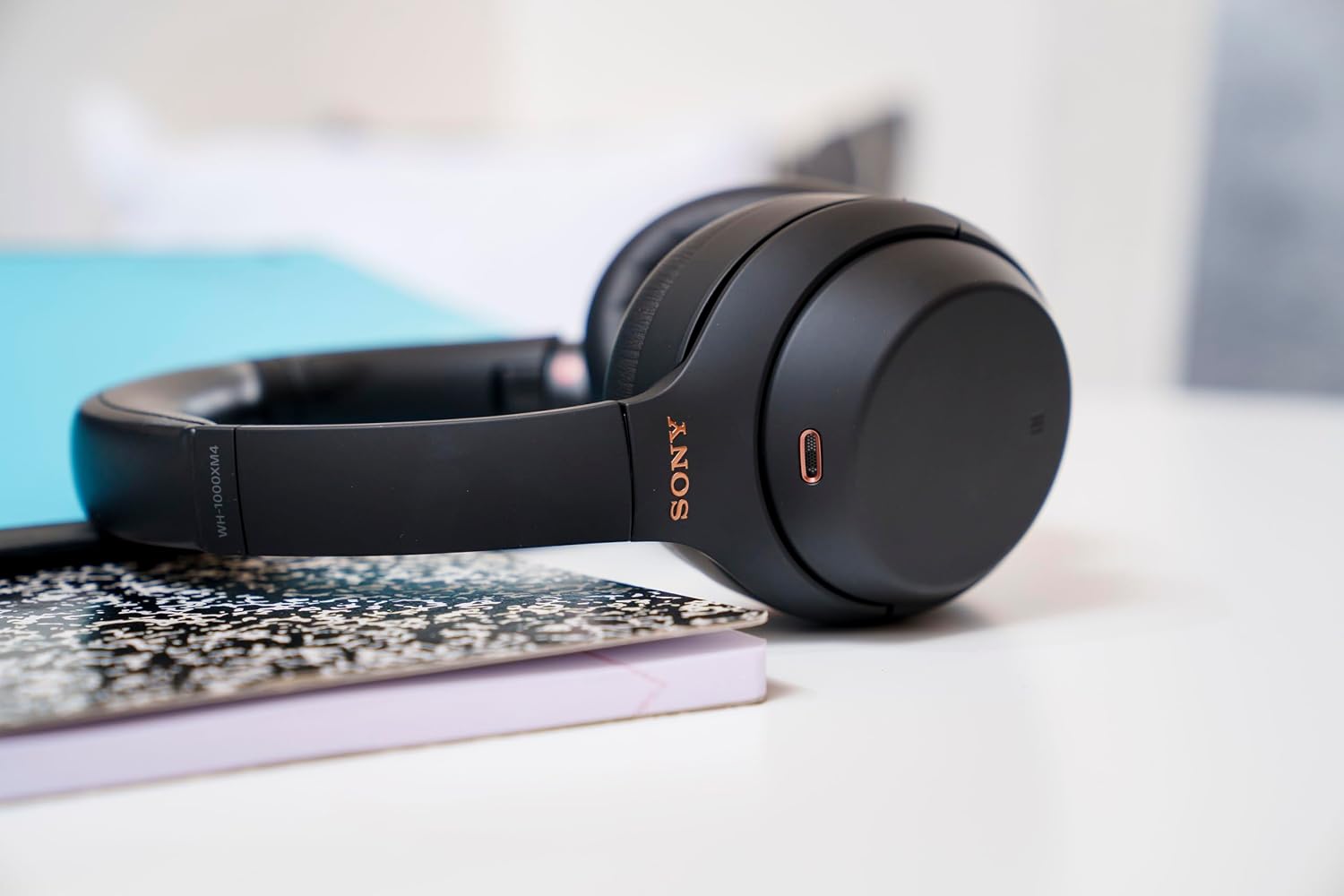 Sony WH-1000XM4 Wireless Noise Canceling Overhead Headphones - Black (Renewed)