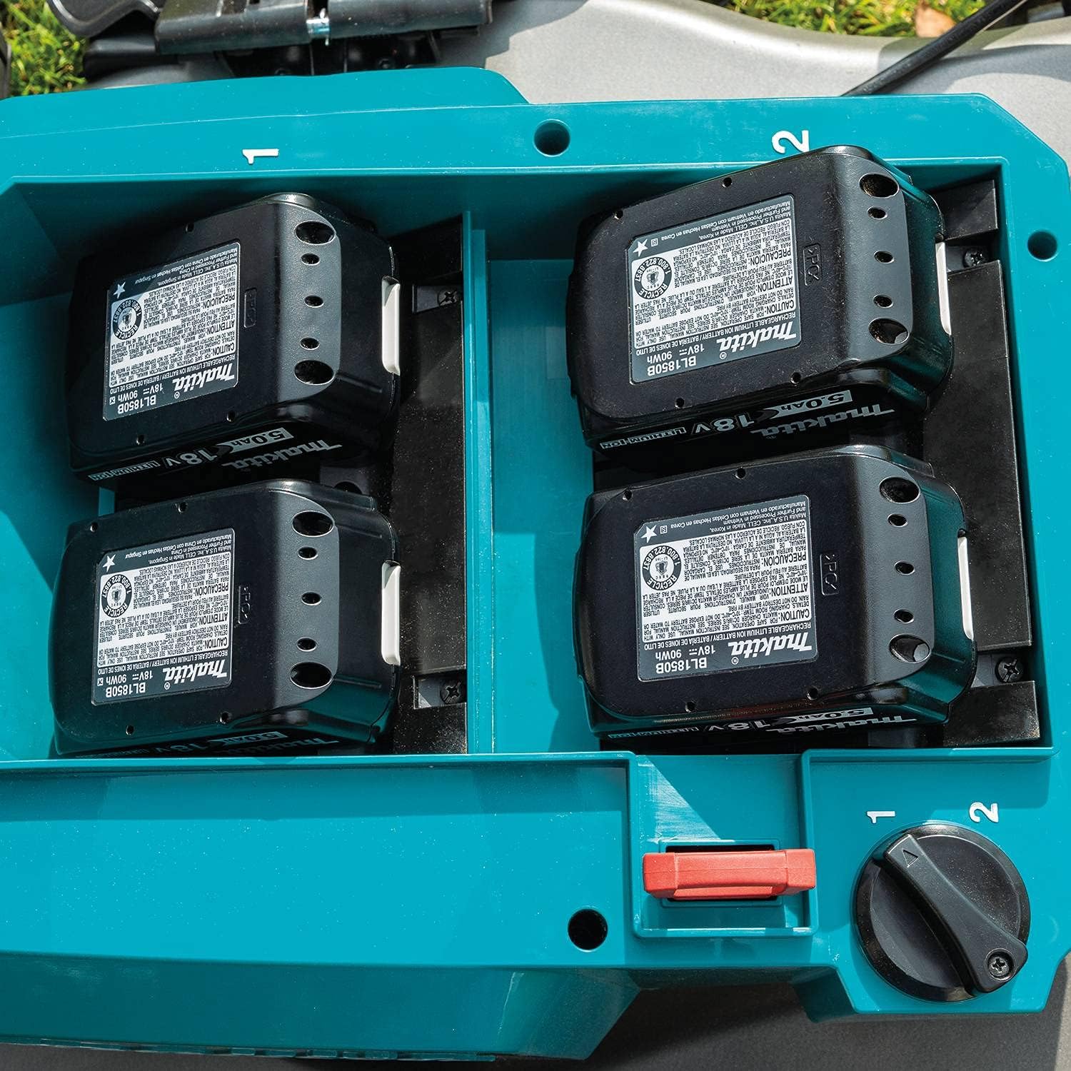 Makita XML09PT1 36V (18V X2) LXT® Brushless 21' Self-Propelled Commercial Lawn Mower Kit with 4 Batteries (5.0Ah)