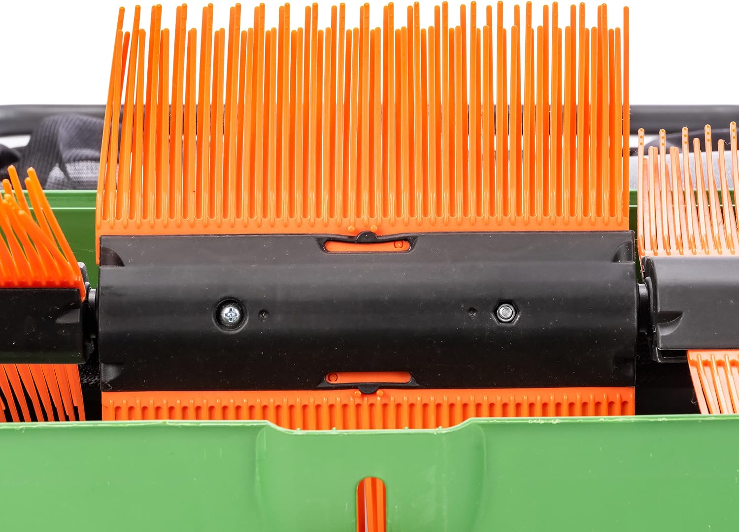 Scotts Outdoor Power Tools LSW70026S 26-Inch Push Lawn Sweeper, Black/Green