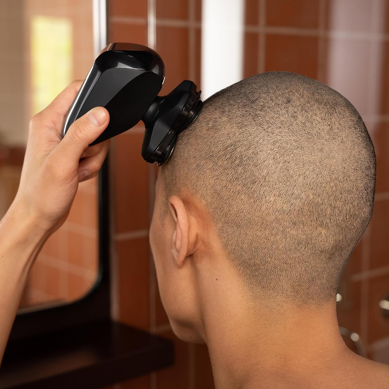 MANSCAPED® The Beard & Dome Bundle Includes: The Beard Hedger® Premium Trimmer, Adjustable Blade Length & The Dome Shaver™ PRO Head Shaver for Bald Men with SkinSafe® & FlexAdjust Technology