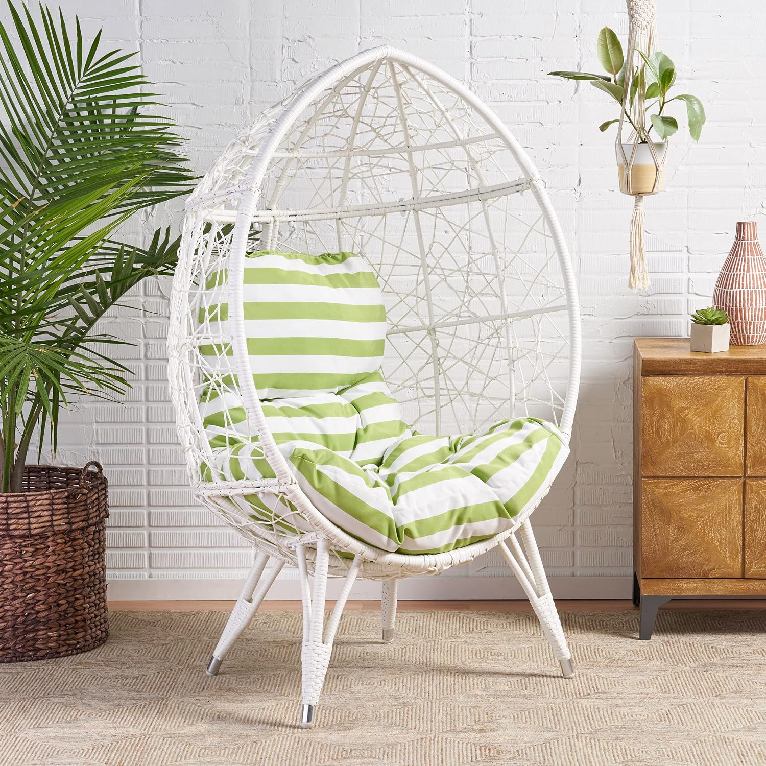 Wicker Egg Chair, Wicker Lounge Chair with Water Resistant Cushion, Indoor Outdoor Lounger for Patio, Backyard, Living Room (White)