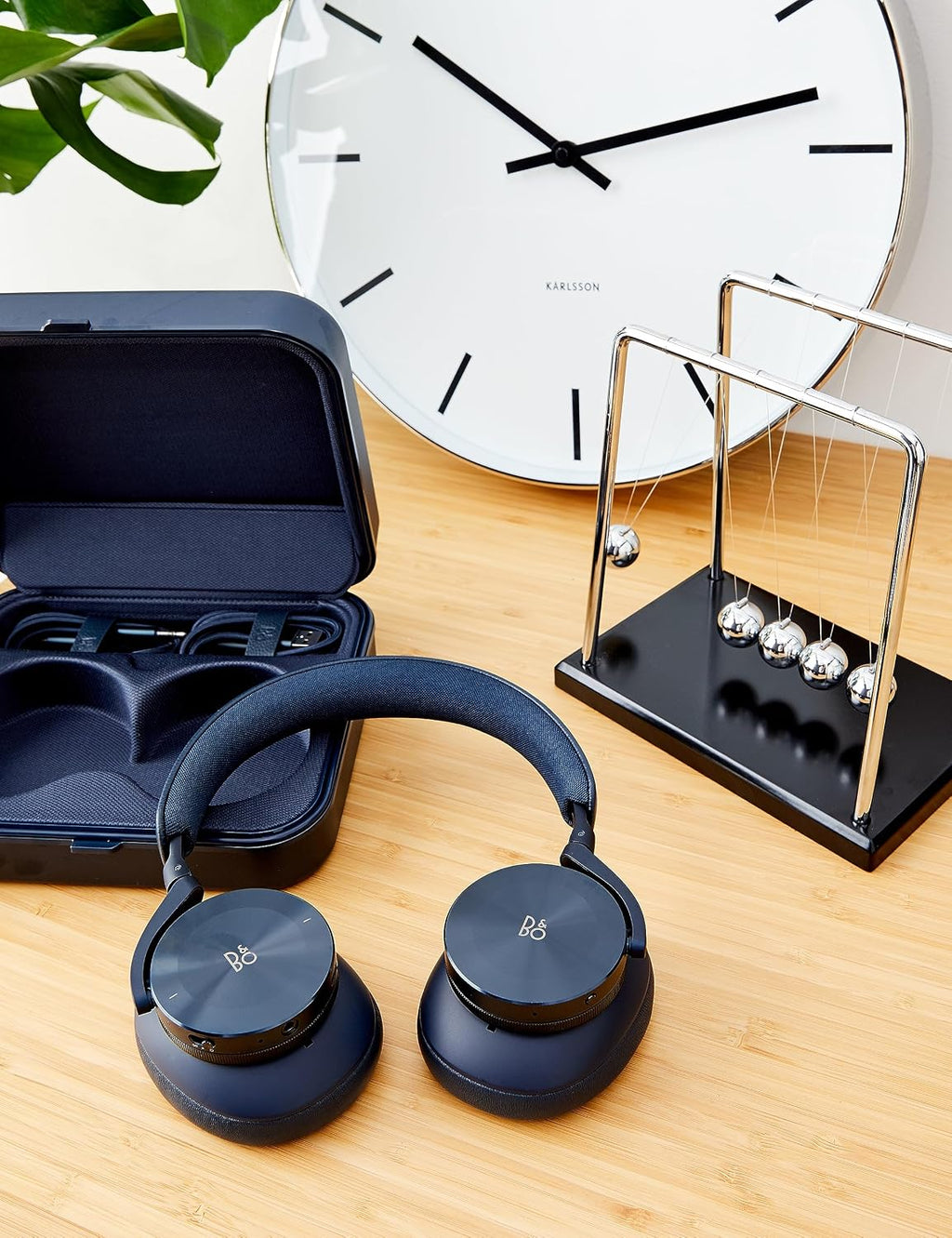 Bang & Olufsen Beoplay H95 Premium Comfortable Wireless Active Noise Cancelling (ANC) Over-Ear Headphones with Protective Carrying Case, Navy